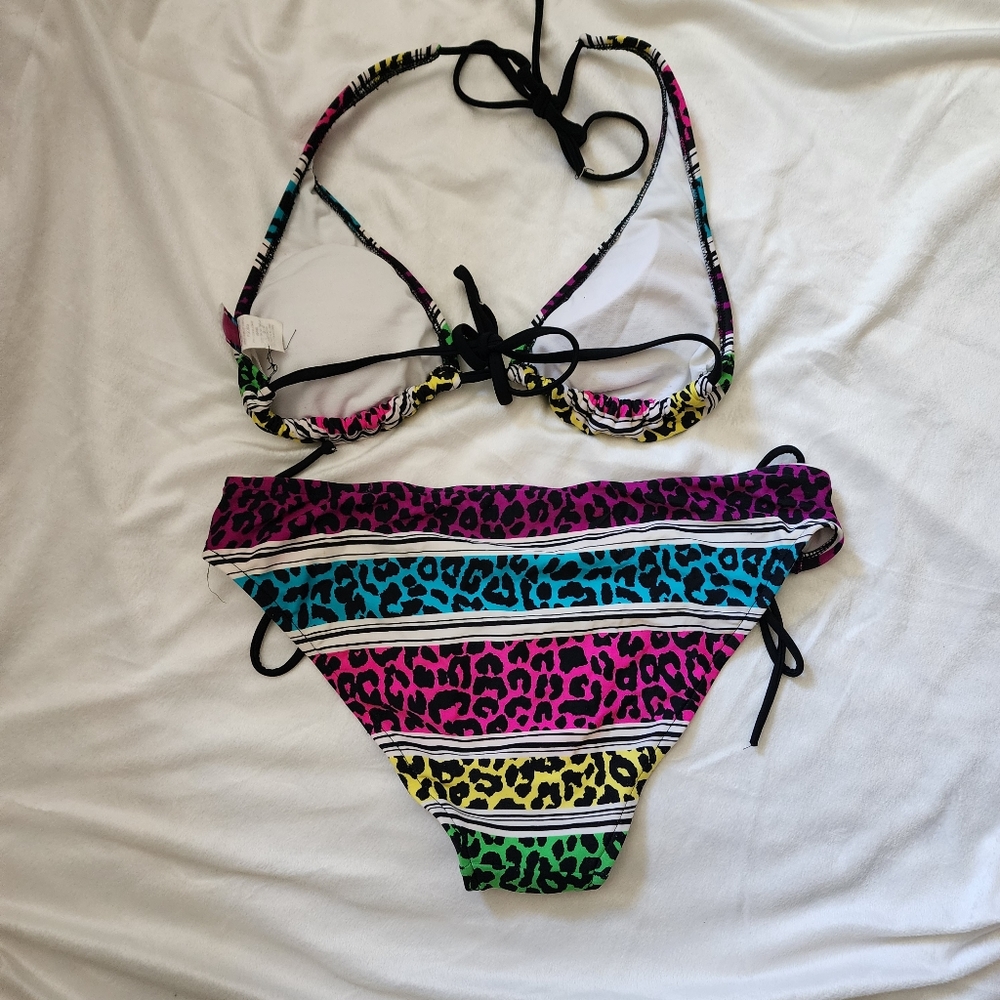 Vintage Pink and Purple Bikini Swimwear - Picture 2 of 4